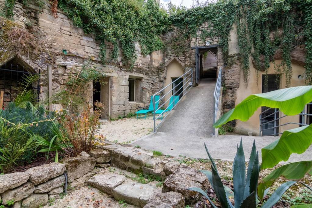 Maison troglodytique Doué La Fontaine Exterior foto