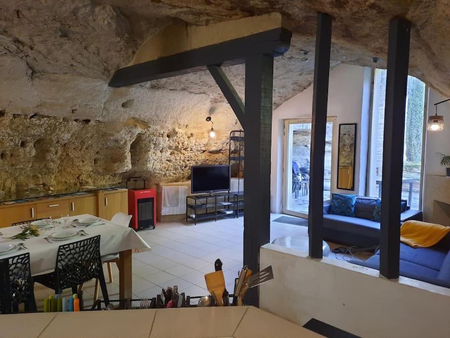 Maison troglodytique Doué La Fontaine Exterior foto